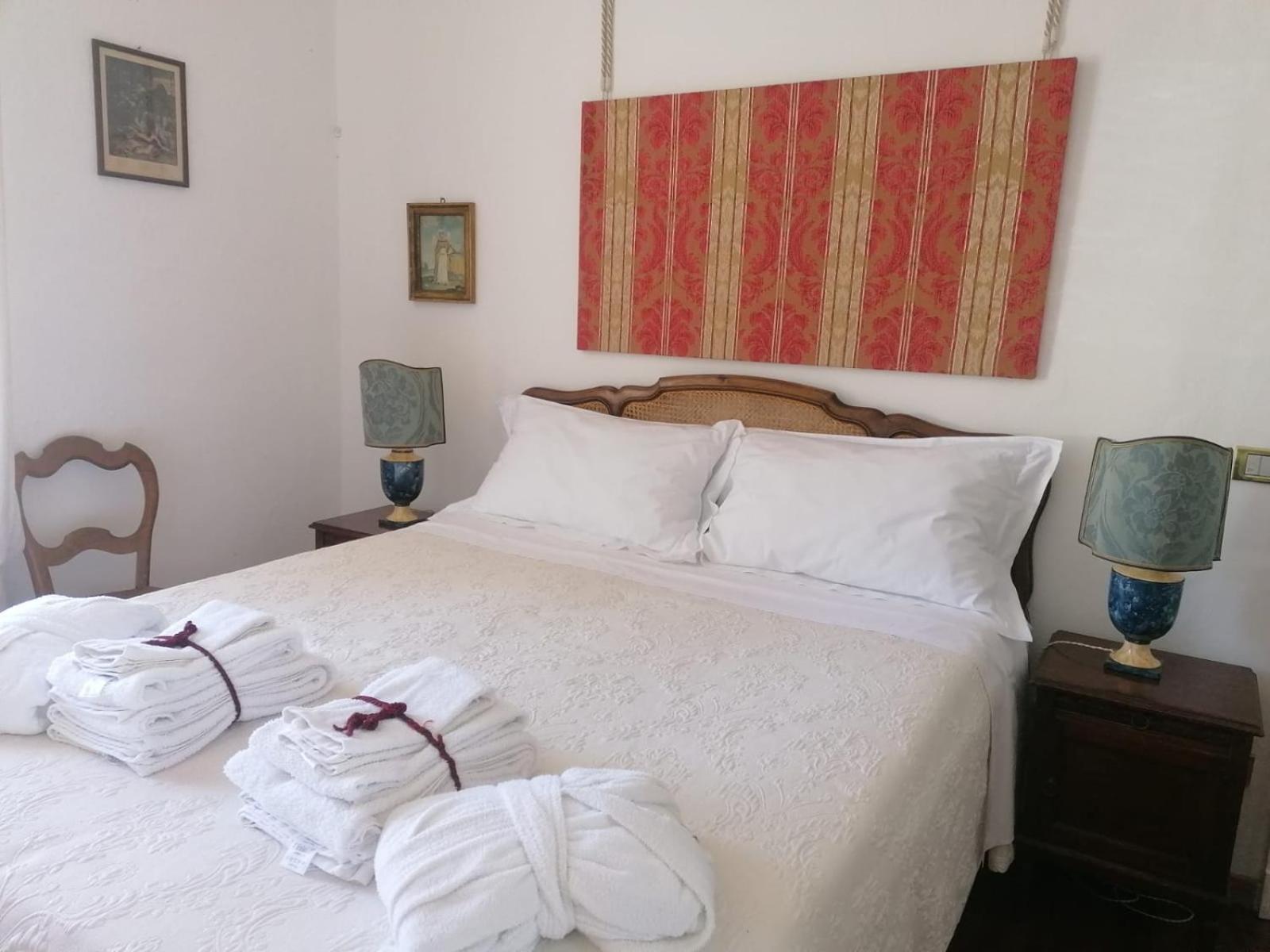 مبيت وإفطار Corneliano d'Alba Palazzo Sismonda الغرفة الصورة