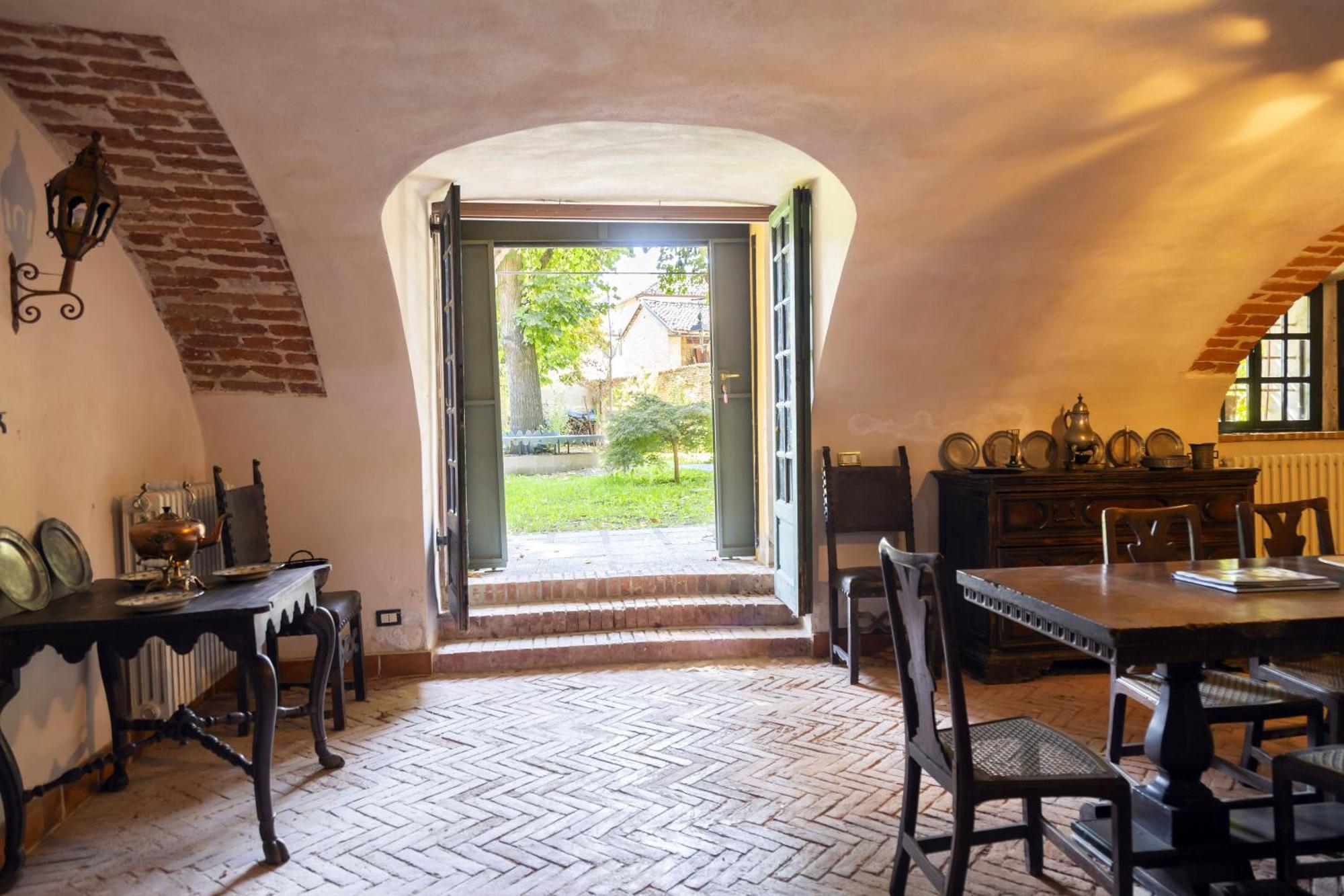 مبيت وإفطار Corneliano d'Alba Palazzo Sismonda المظهر الخارجي الصورة